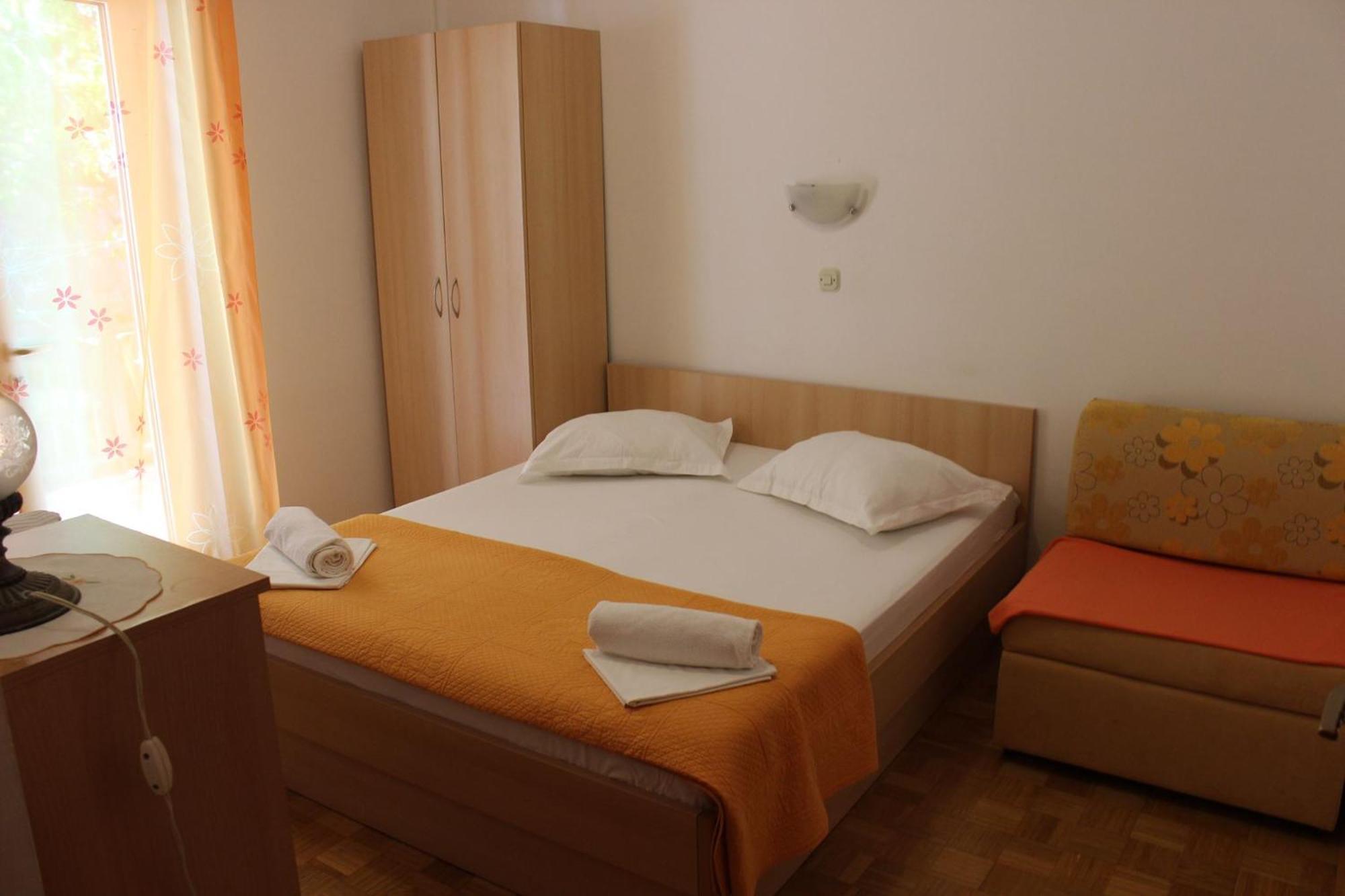 Apartments Pansion Franka Brist Exterior foto